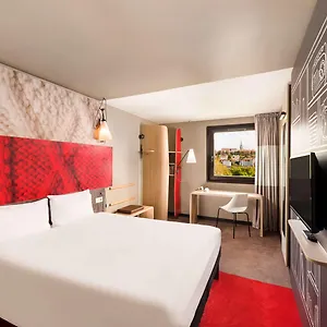 Ibis Castle Hill Hotell
