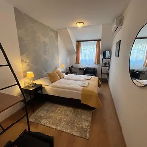 3* Hotel Gloria Center